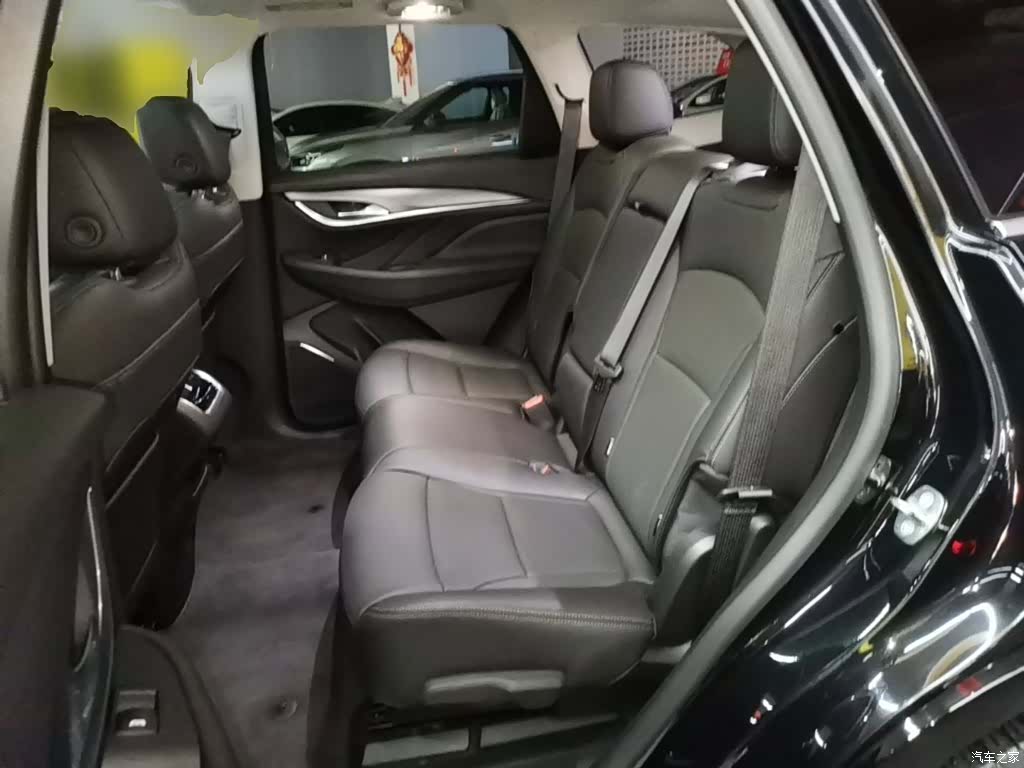 Buick Enclave, 2022 17