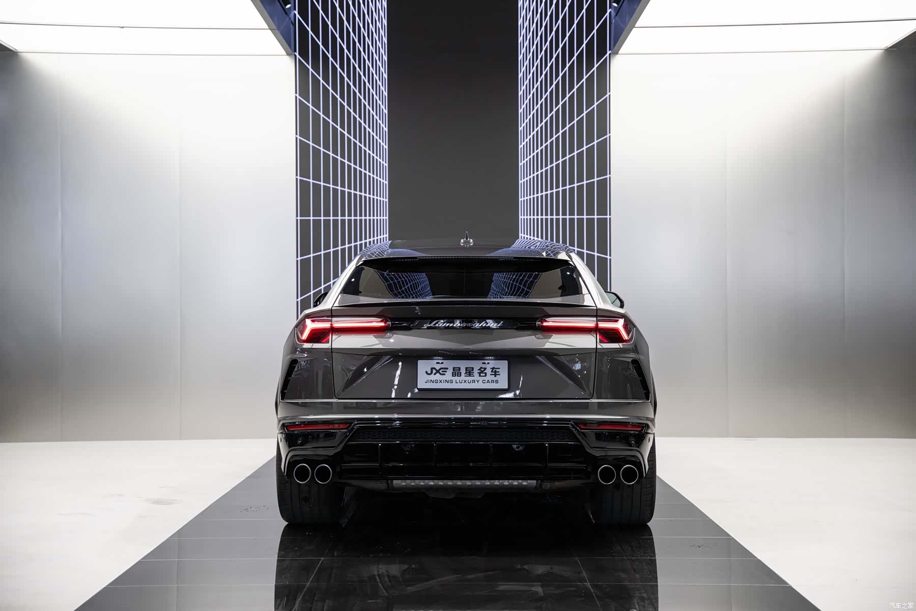 Lamborghini Urus, 2022 13