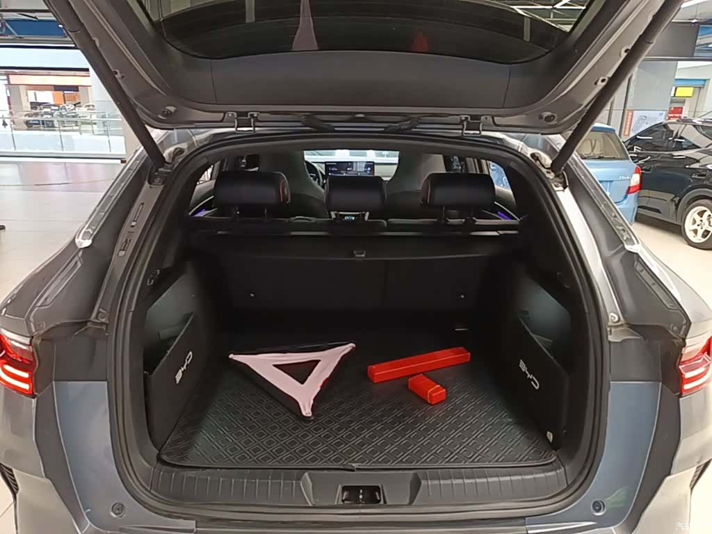 BYD Song, 2022 19