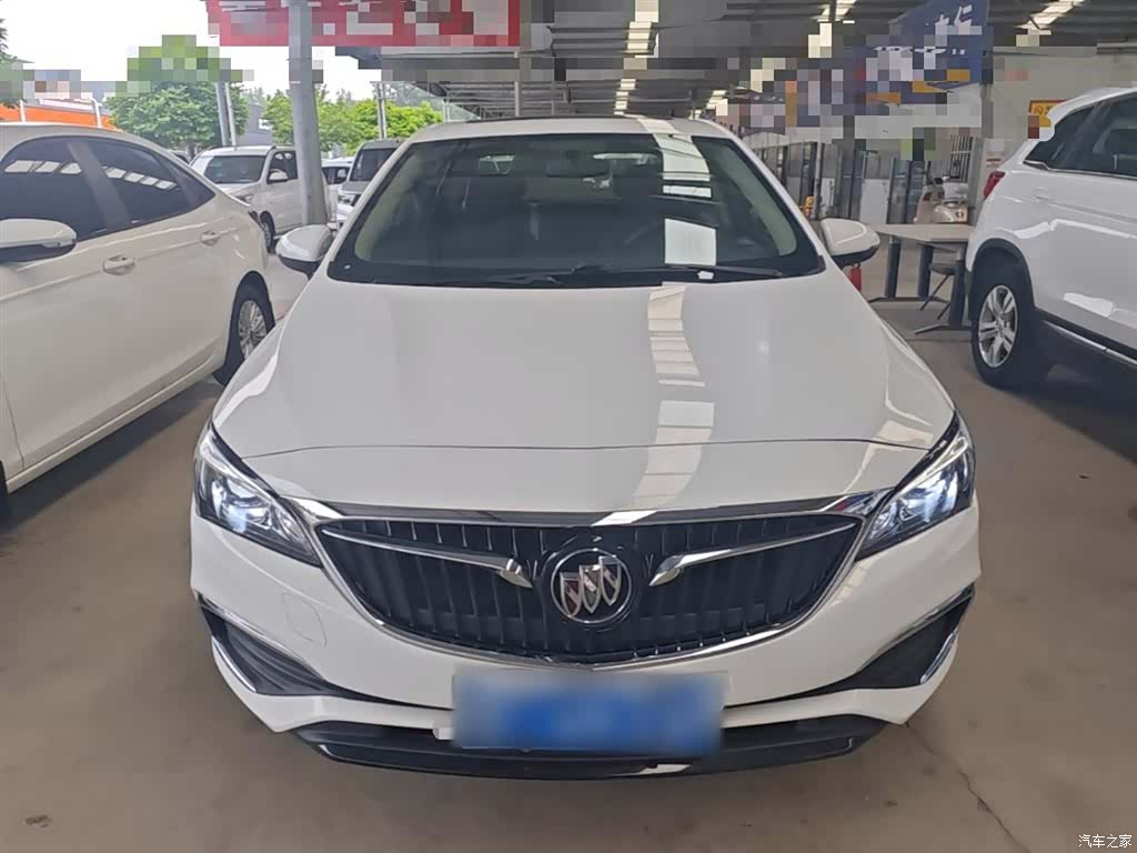 Buick Verano, 2018 3
