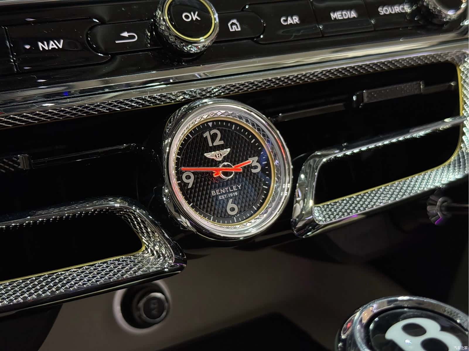 Bentley Flying Spur, 2021 12