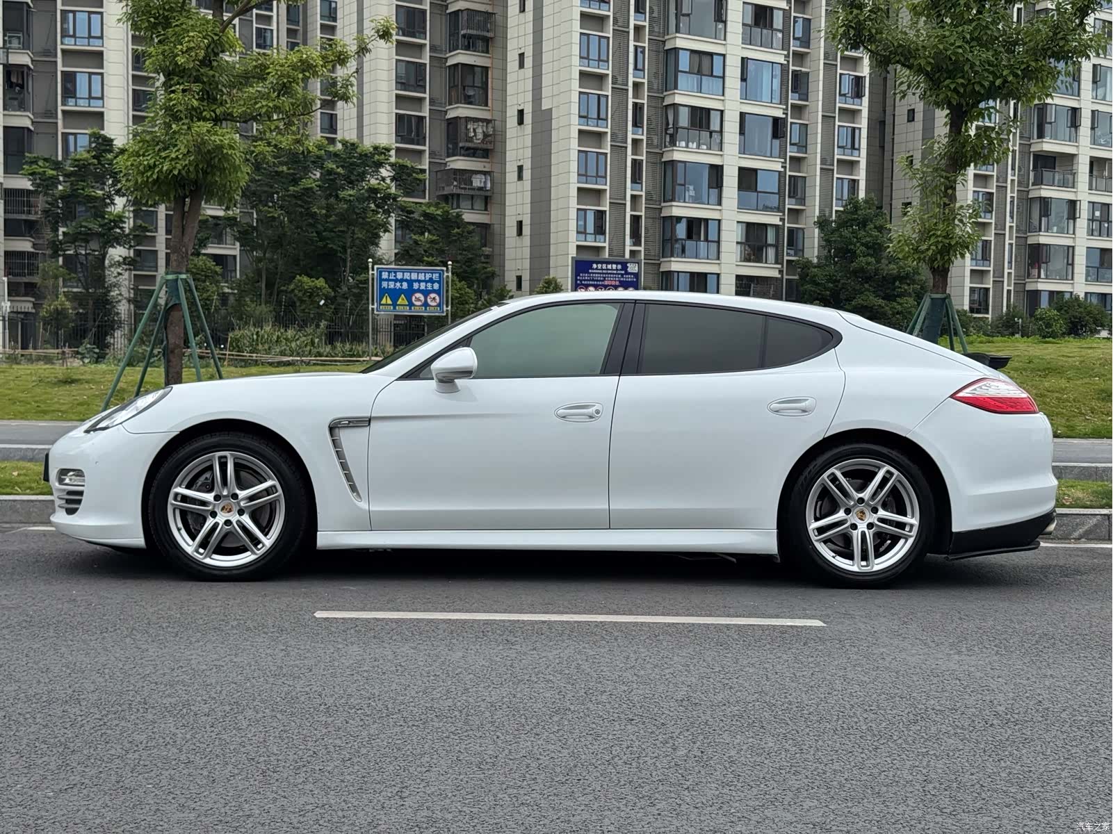 Porsche Panamera, 2013 19