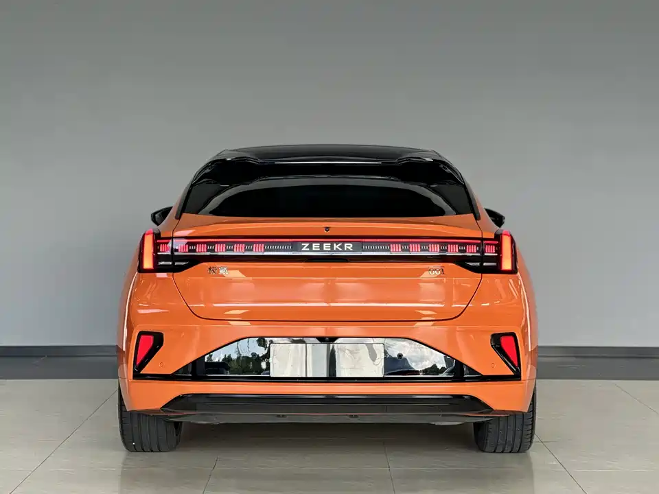 Zeekr 001