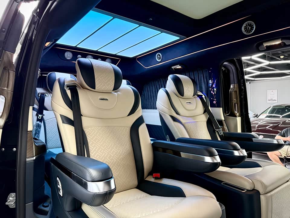 Mercedes-Benz V-class Mercedes-Benz V-class