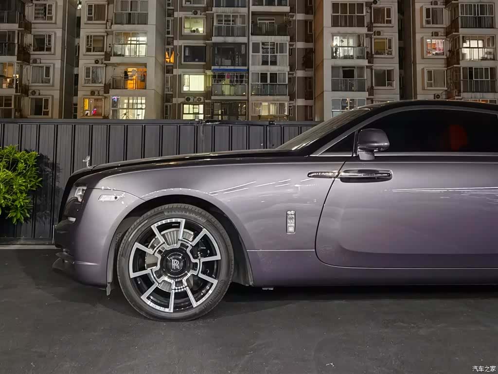 Rolls-Royce Wraith, 2018 3