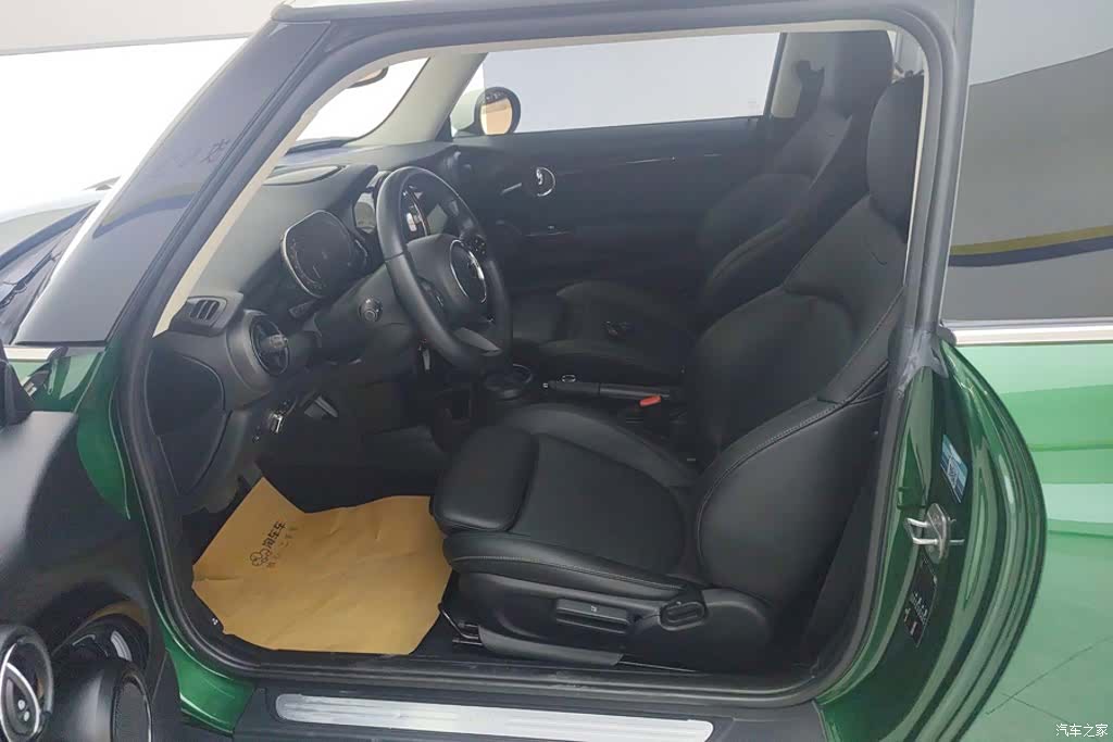 Mini Cooper, 2021 9