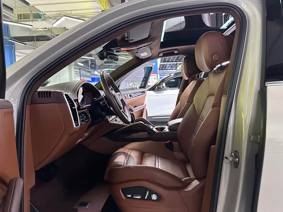 Porsche Cayenne Porsche Cayenne