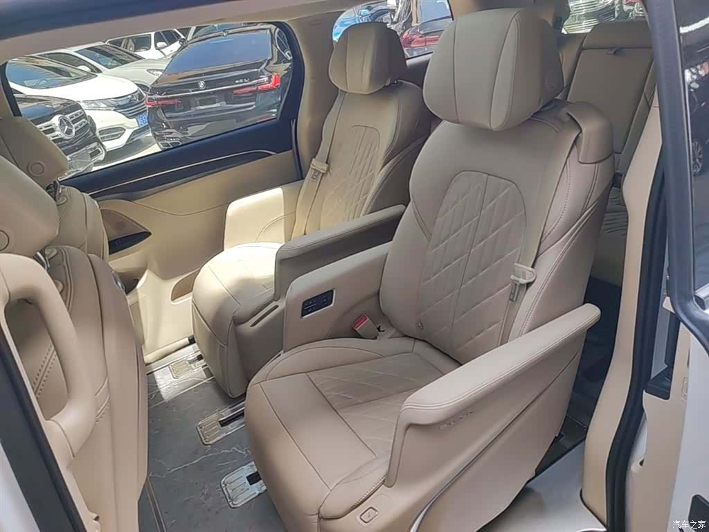 Buick GL8, 2023 17