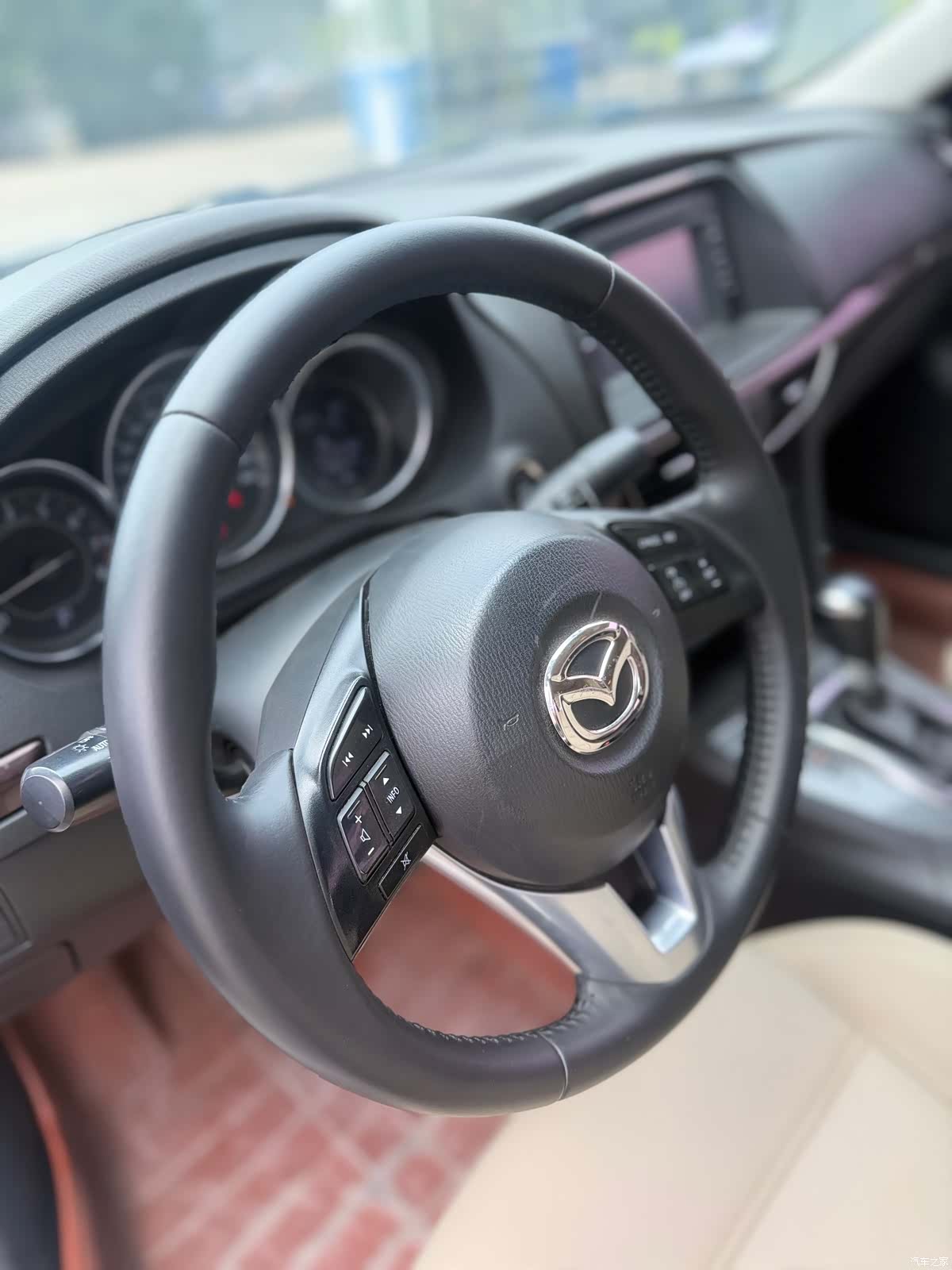 Mazda Atenza, 2014 17