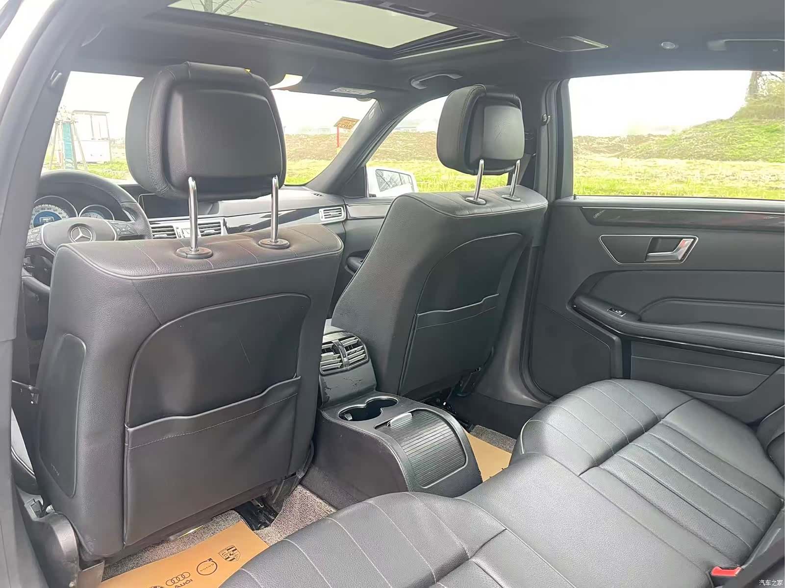 Mercedes-Benz E-Class, 2015 10