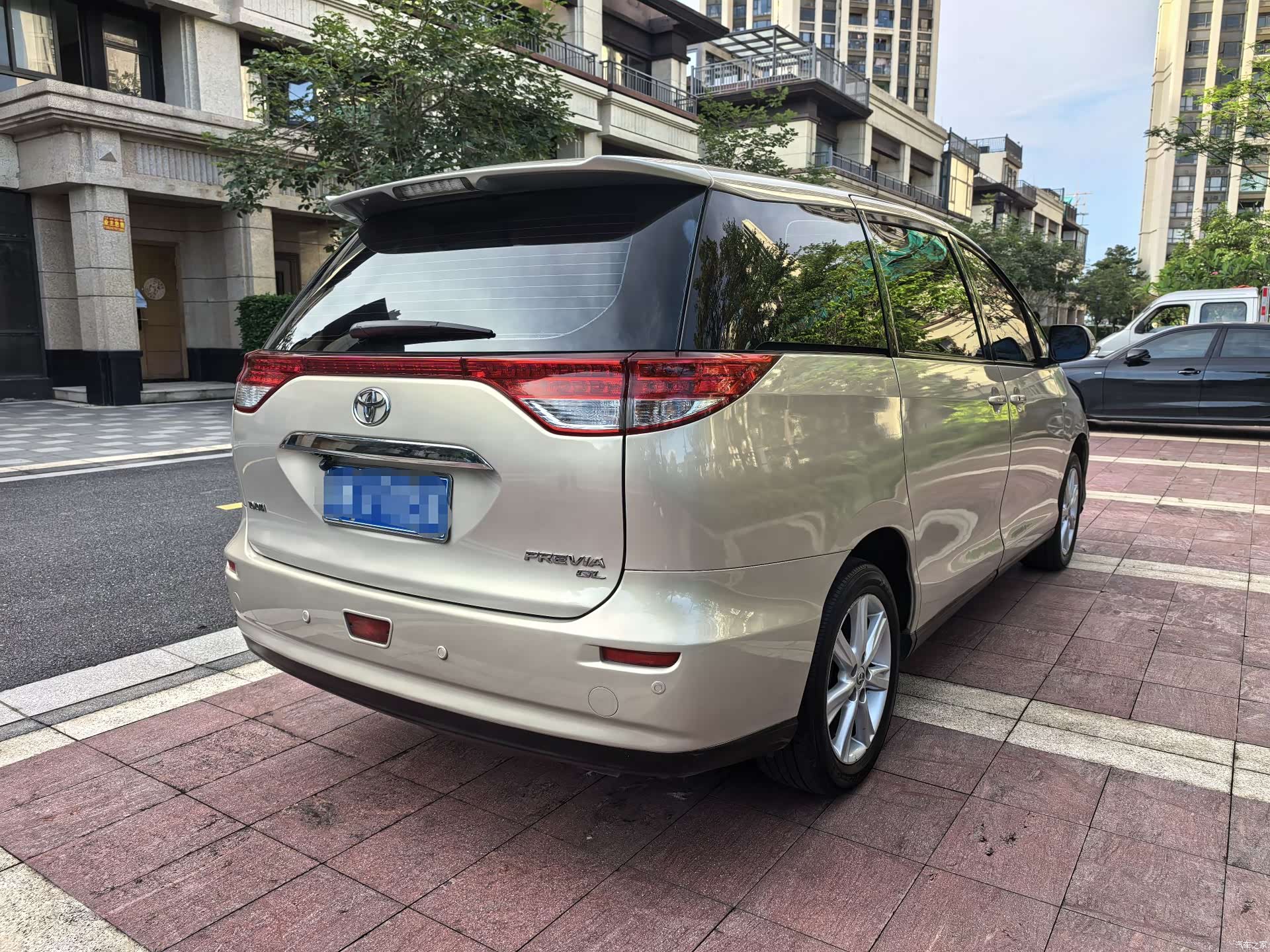 Toyota 7, 2012 6