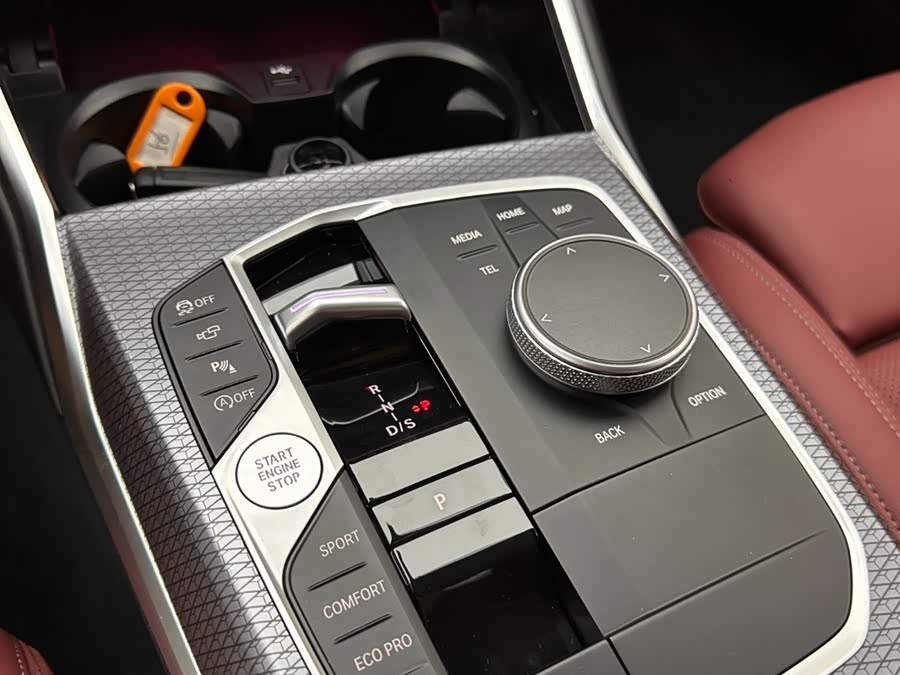 BMW 3 Series 2026, фото 16