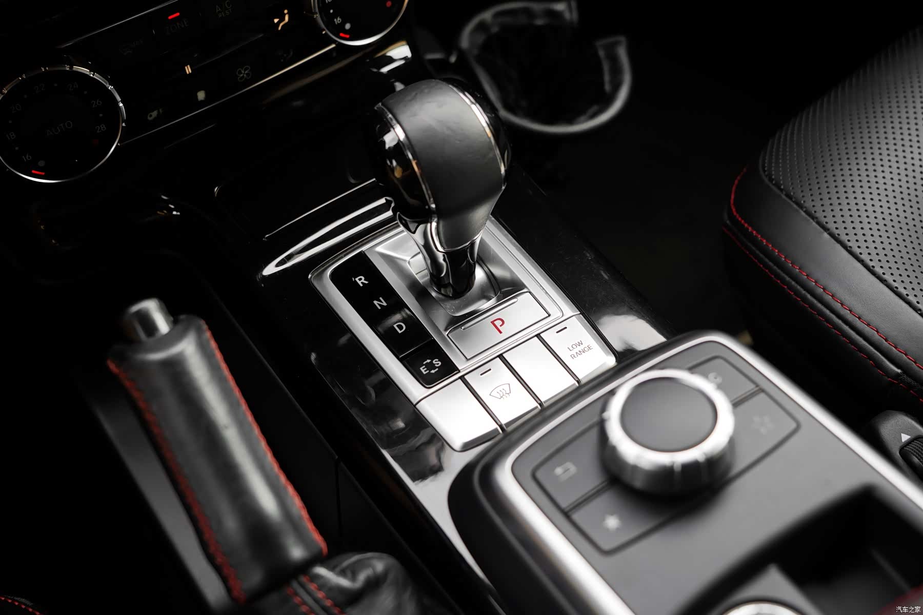 Mercedes-Benz G-Class, 2016 48