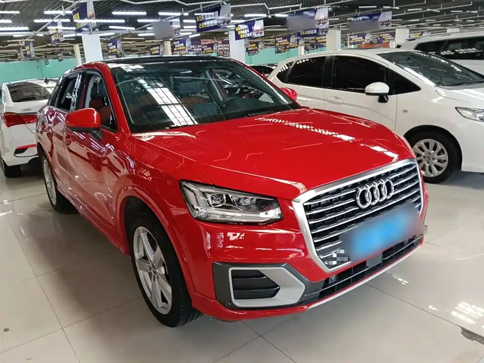 Audi Q2L Audi Q2L