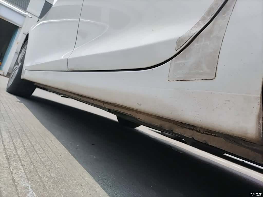 Hyundai DLX, 2016 22