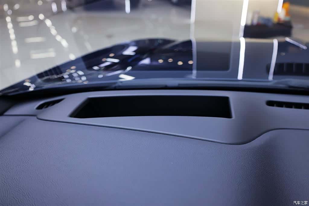 Lincoln Aviator, 2022 26