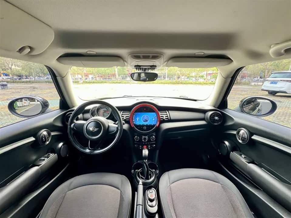 MINI MINI