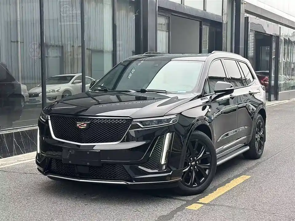 Cadillac XT6