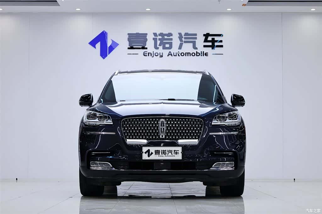 Lincoln Aviator, 2022 2