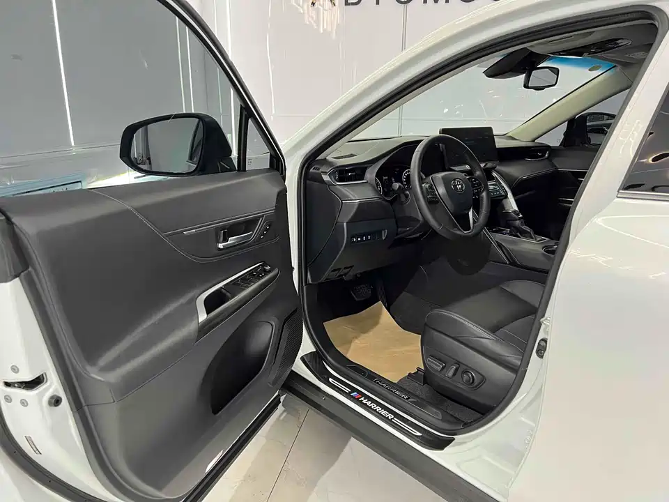 Toyota Ling Fang HARRIER