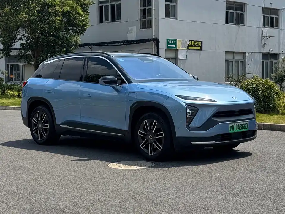 NIO ES6