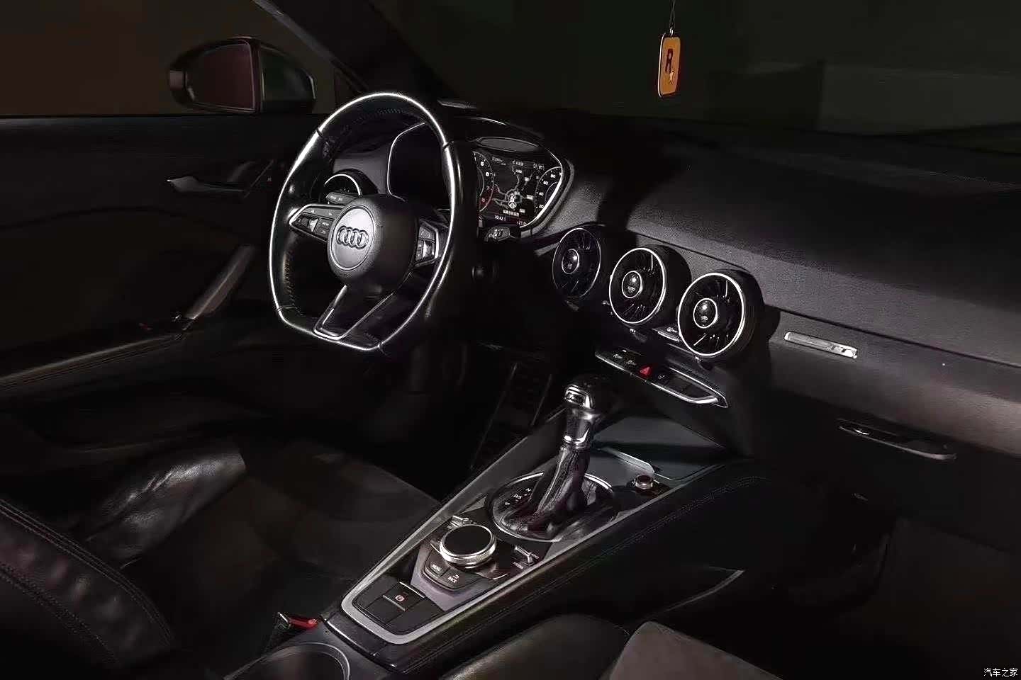 Audi TT, 2017 все фото