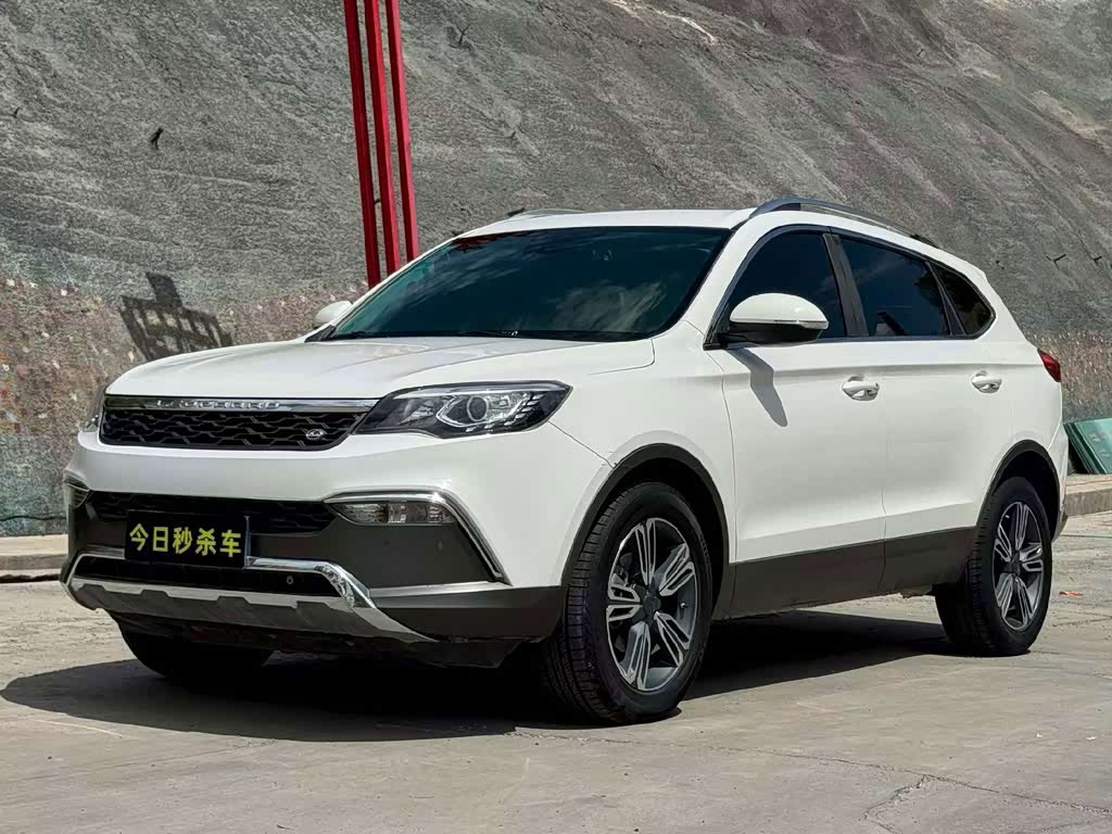 Changfeng CS10