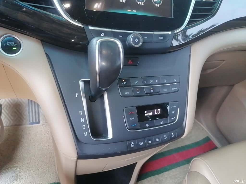 Buick GL8, 2019 14