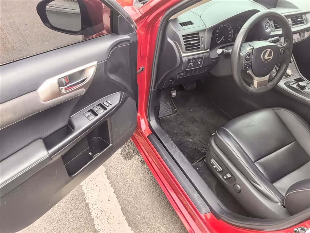 Lexus CT, 2018 16