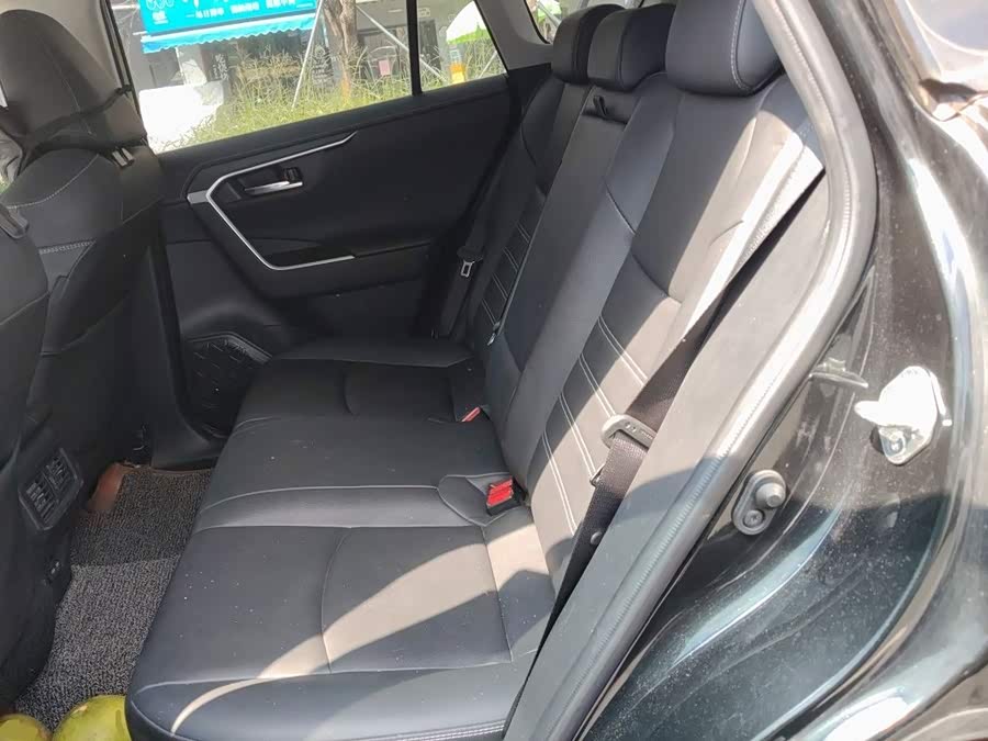 Toyota RAV4 2022, фото 18