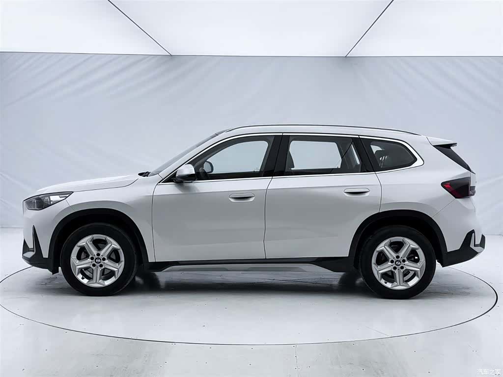 BMW X1, 2023 7