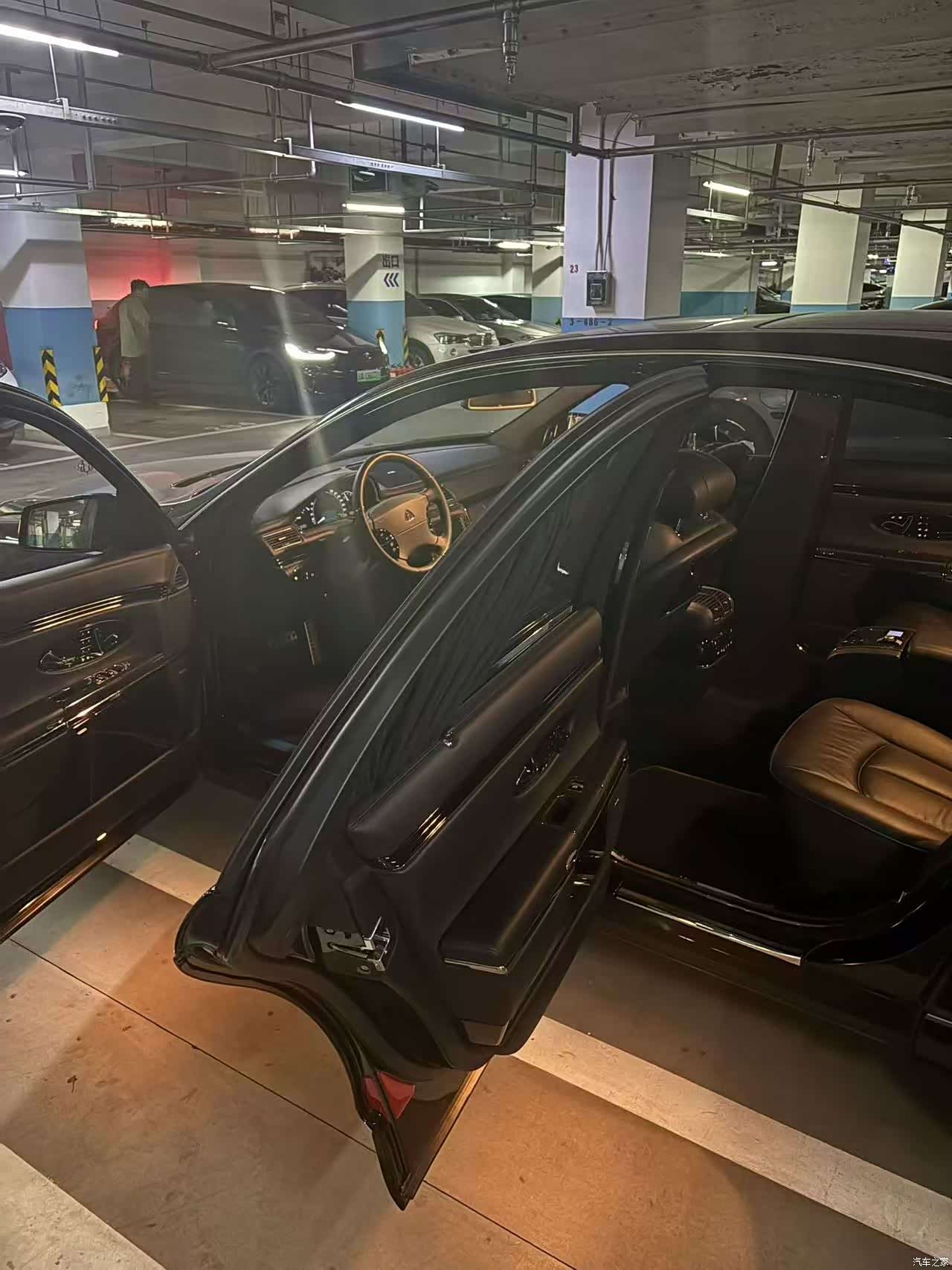 Maybach 57, 2012 3