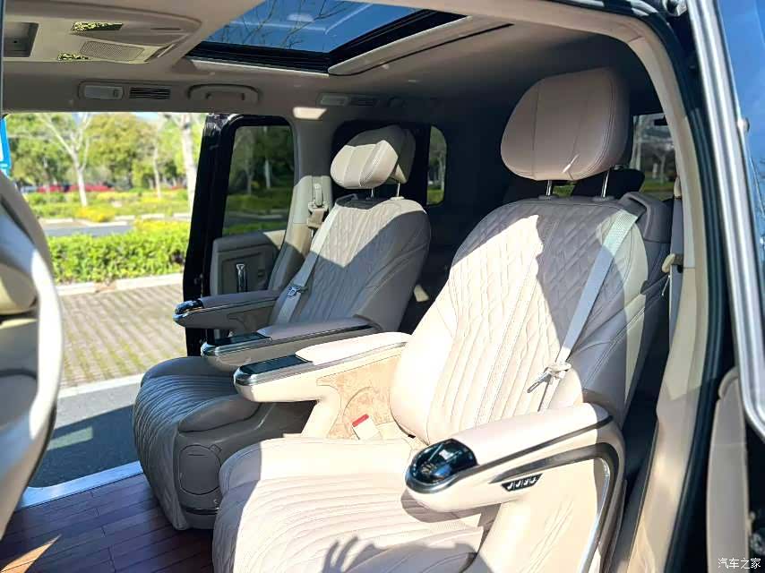 Nissan SL, 2018 все фото