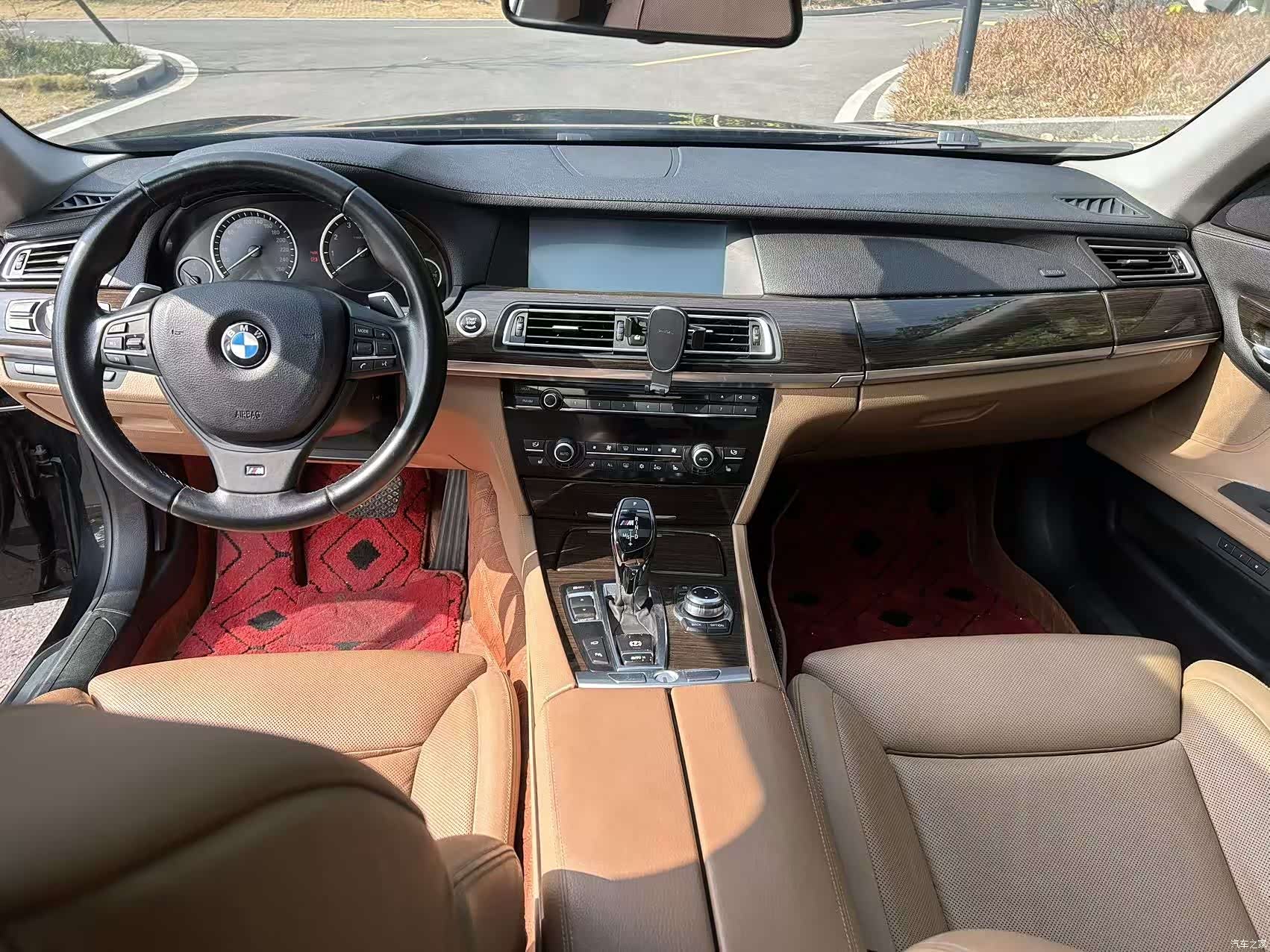 BMW 7 Series, 2011 9