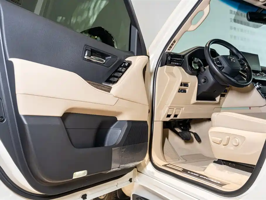 Toyota Land Cruiser Toyota Land Cruiser