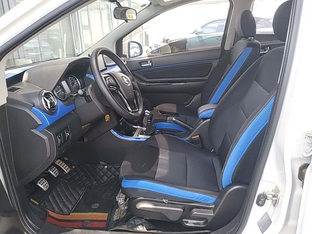 BAIC Q25, 2018 15