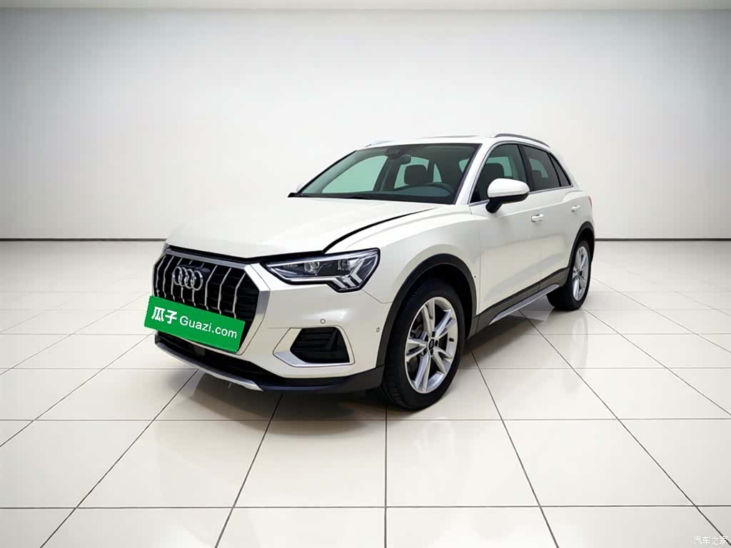 Audi Q3, 2021 1