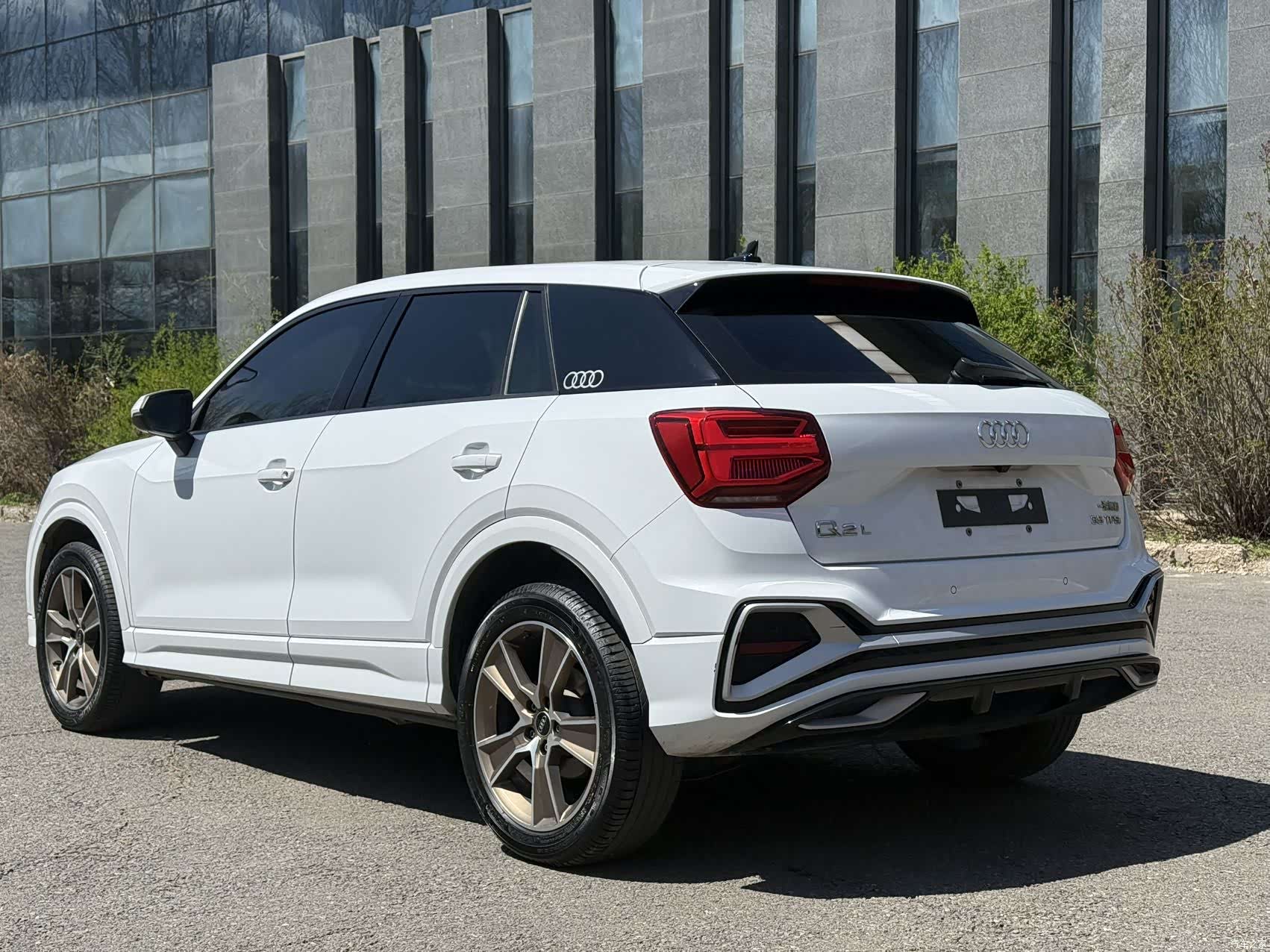 Audi Q2L, 2022 19