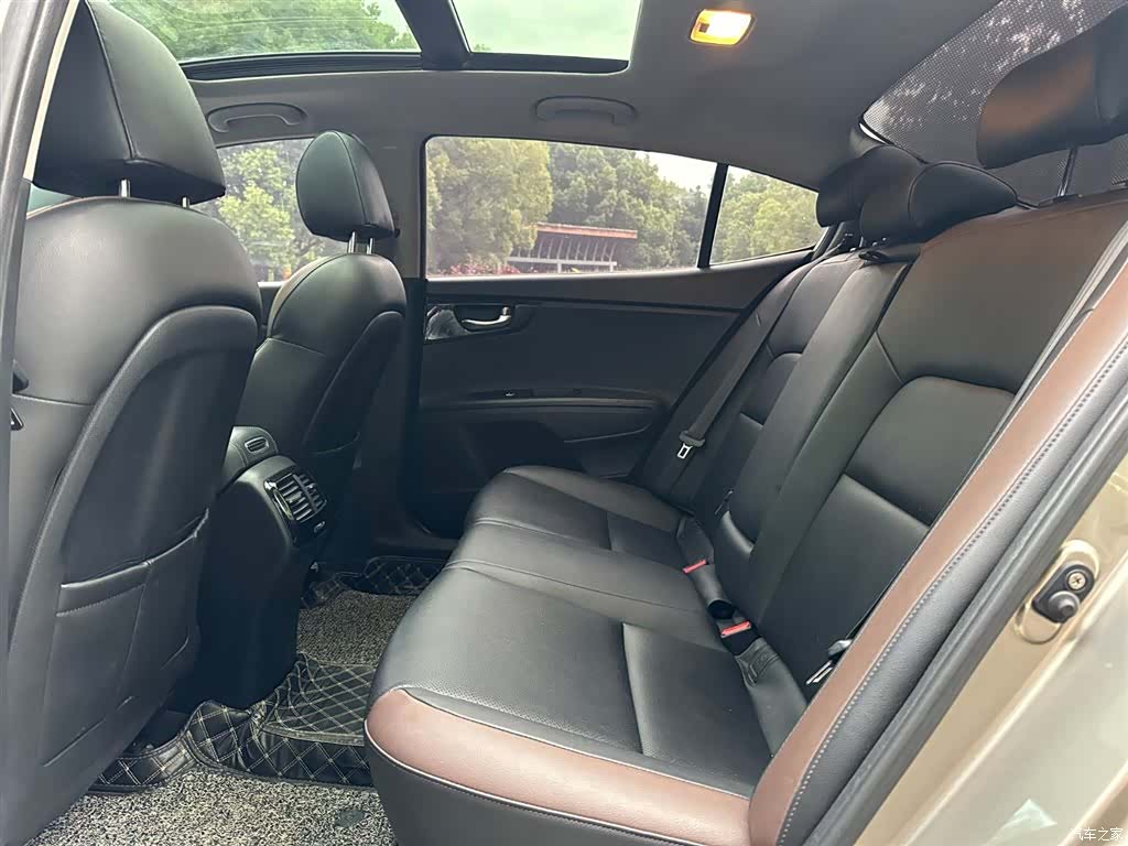 Kia DLX, 2017 15