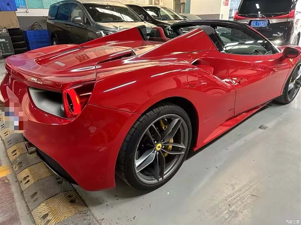 Ferrari 488, 2018 3