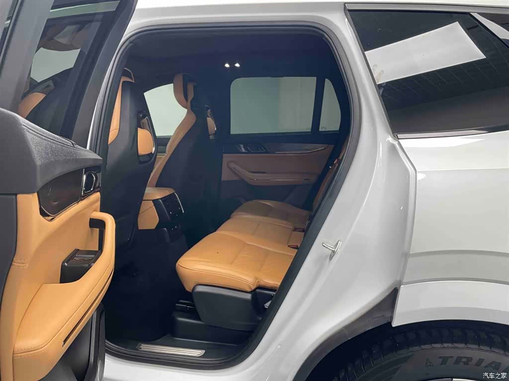 Lynk & Co 02, 2022 13