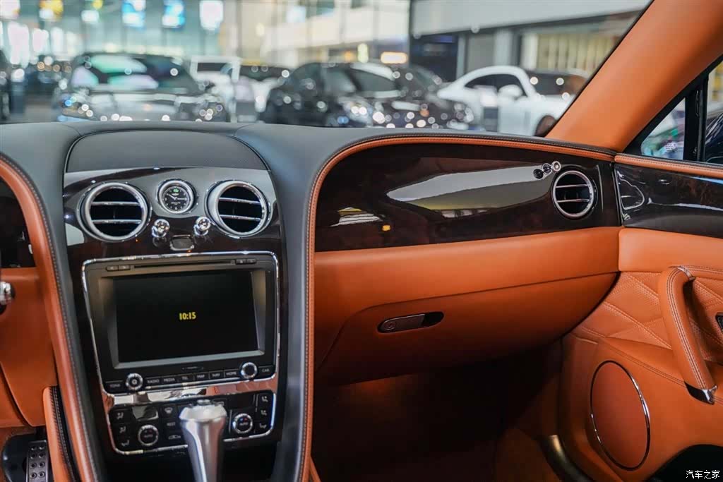 Bentley Flying Spur, 2016 15