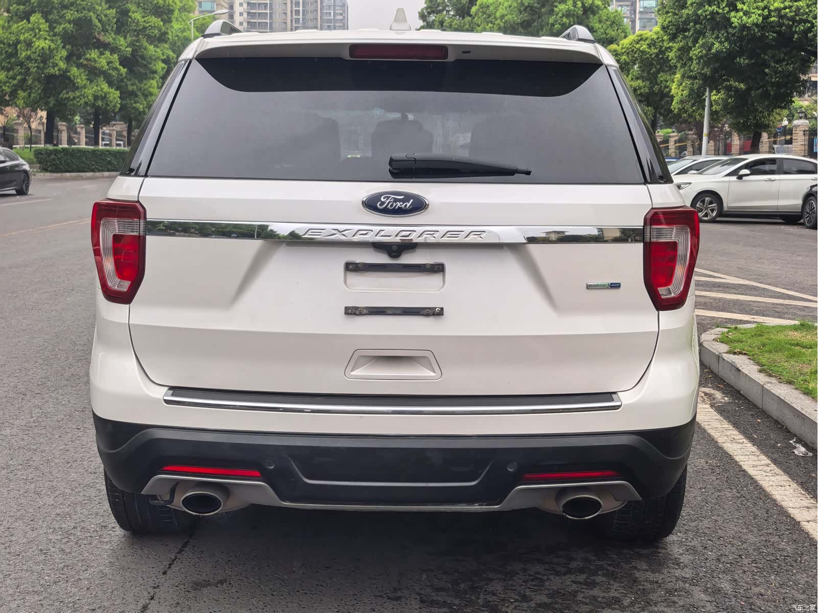 Ford Explorer, 2019 10