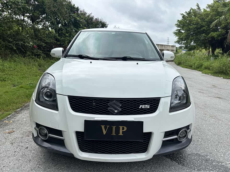 Suzuki Swift Suzuki Swift