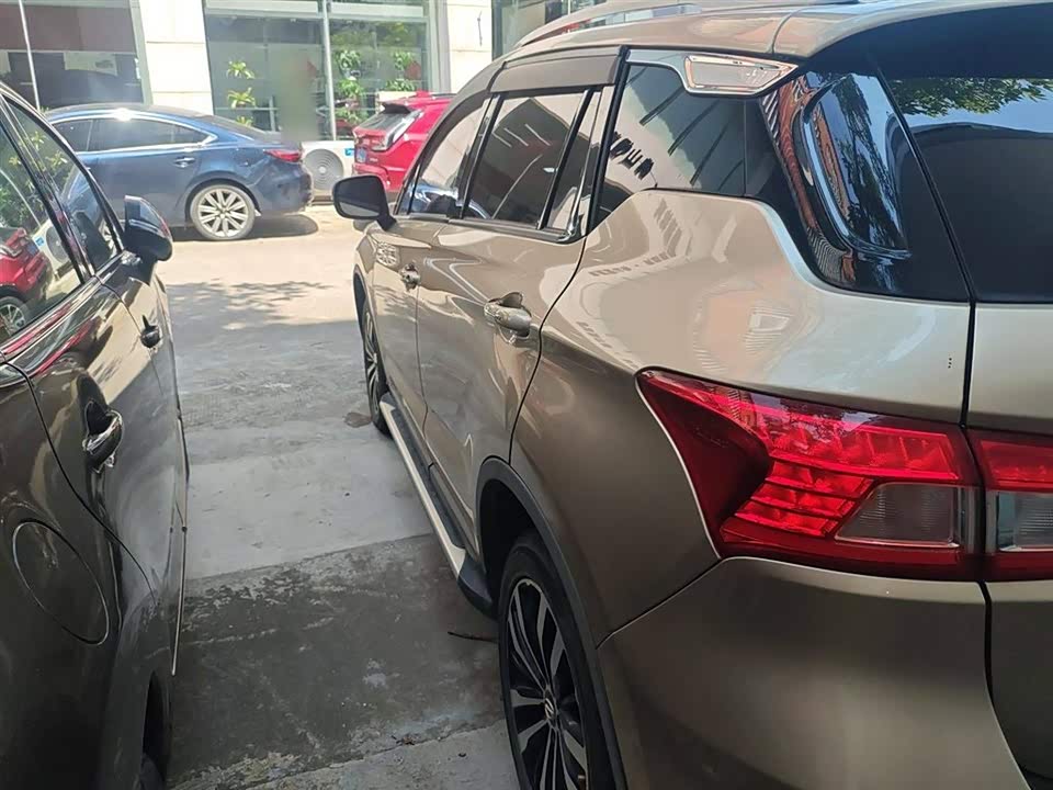 Trumpchi Trumpchi GS4