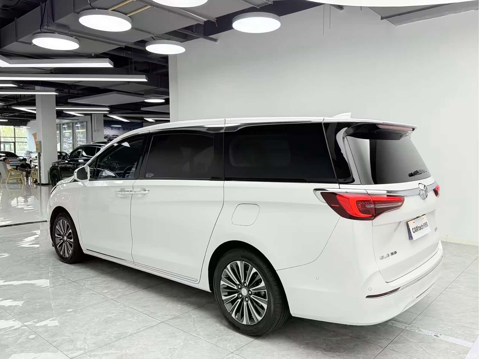 Buick GL8, 2023 6