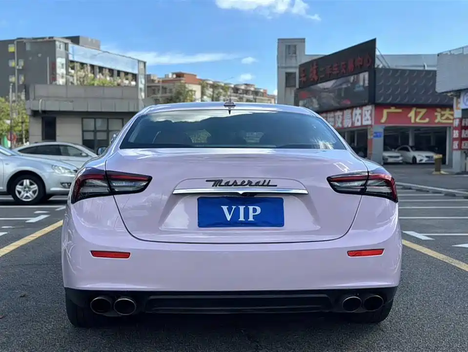 Maserati Ghibli