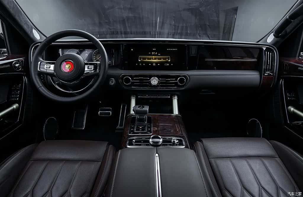 Hongqi 6, 2026 10