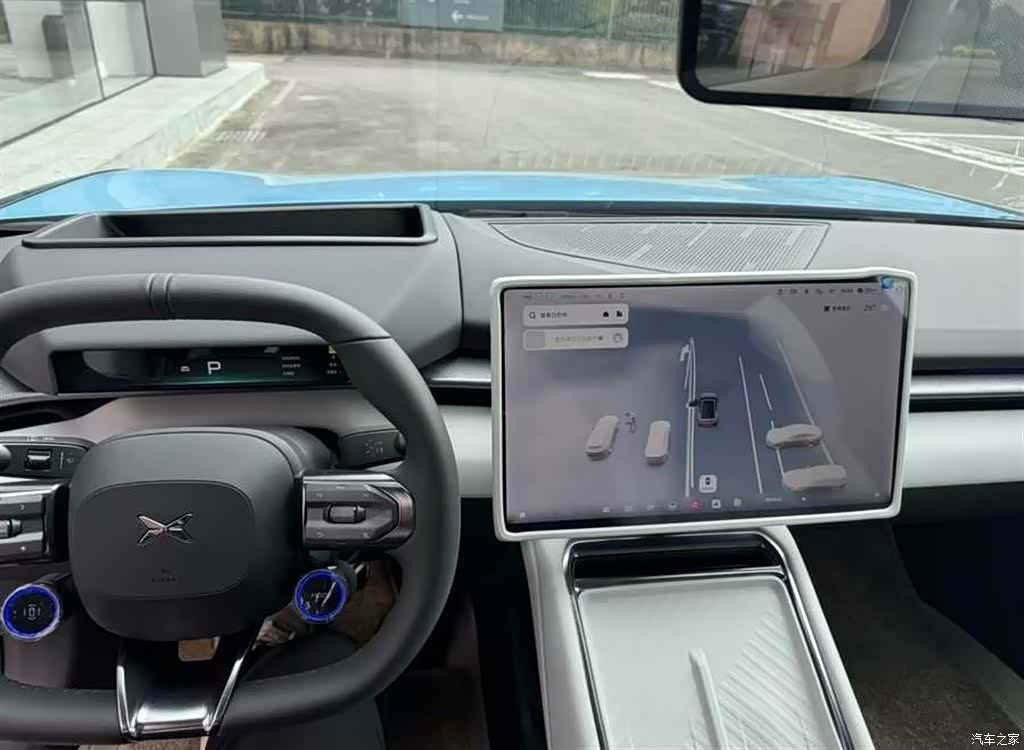 Xpeng P7, 2025 9