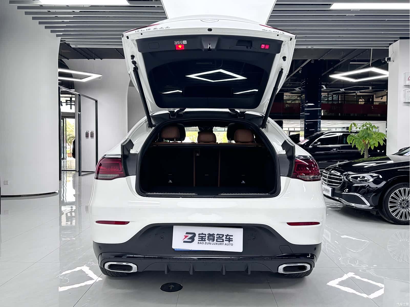 Mercedes-Benz GLC, 2023 16